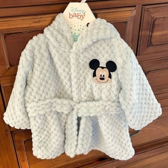 NWT Disney Baby Light Blue Robe 0-12 Months - Picture 1 of 4